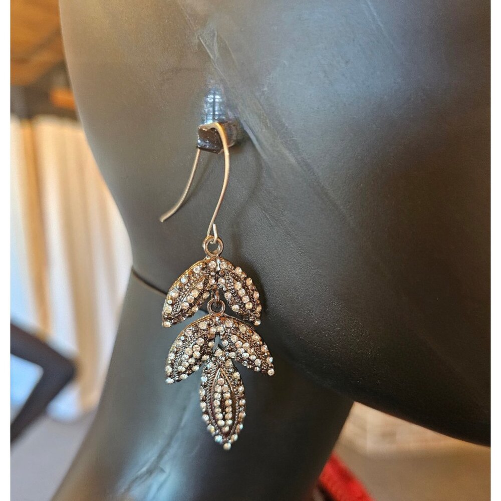 Leaf Drop Earring